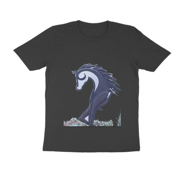 Unisex t-shirt pattern with a regular fit